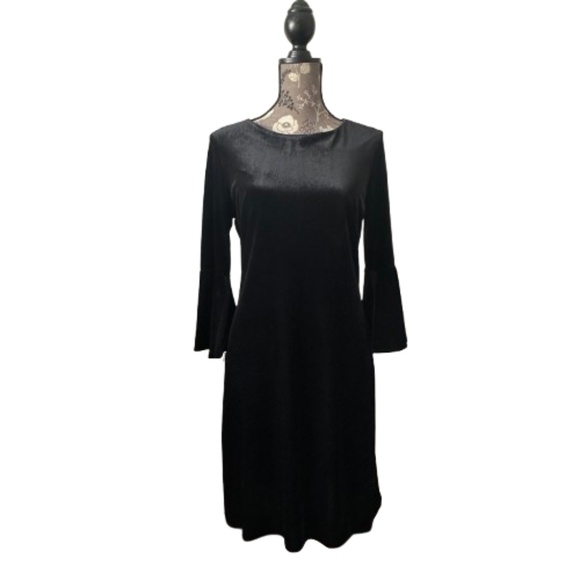 Tommy Hilfiger Women 8 Sheath Mini Velvet Dress with 3/4 Bell Sleeve & Crew Neck - Picture 1 of 14